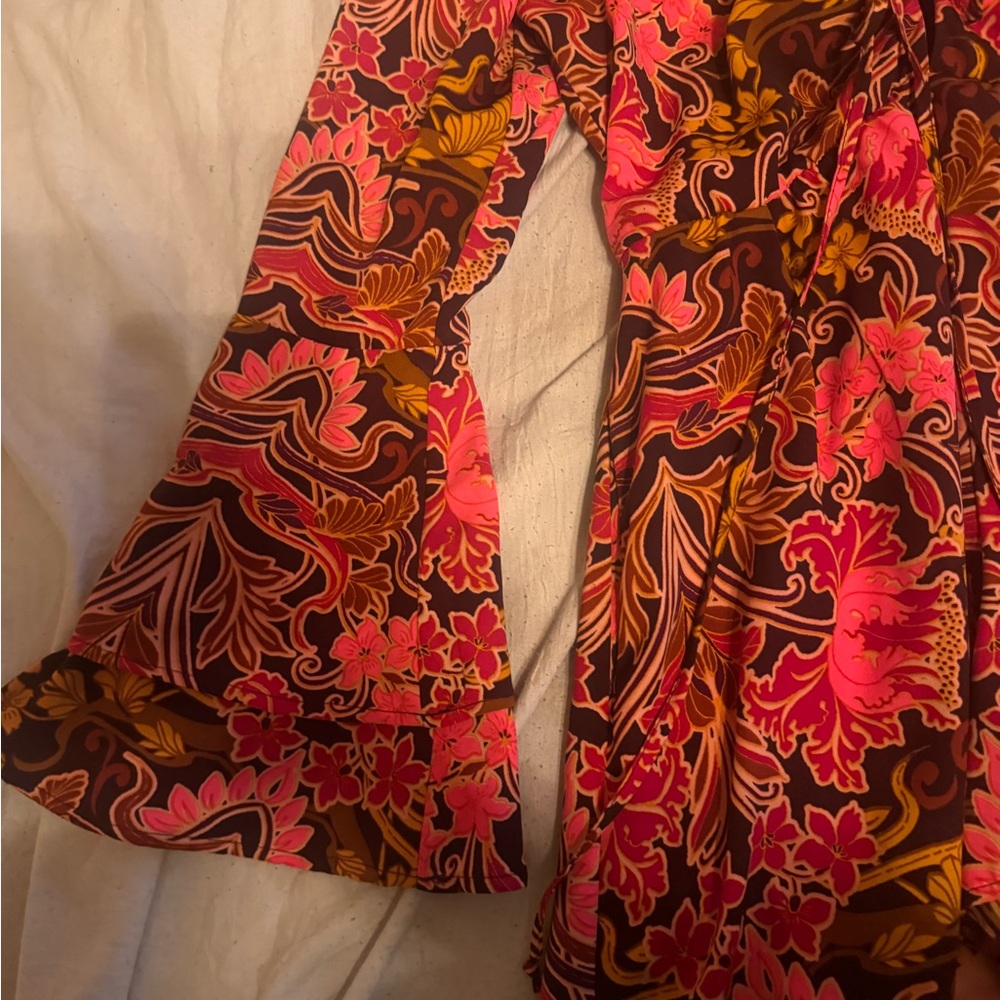 Patterned romper - Picture 2 of 3